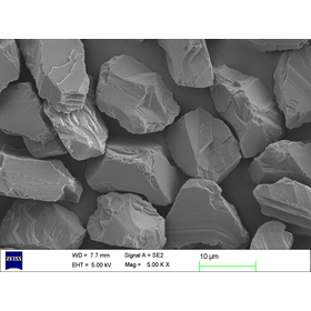 Industrial diamond powder